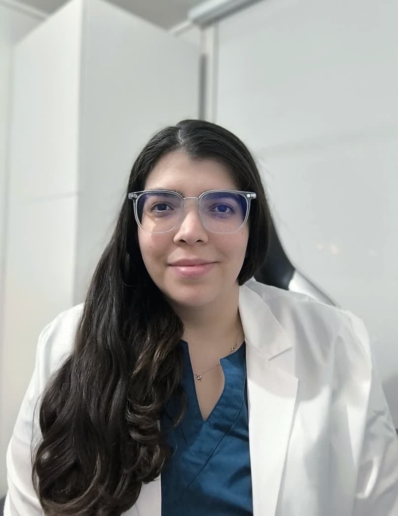 Dra. Iraima Karolina Pérez Acuña — TravelDoctores