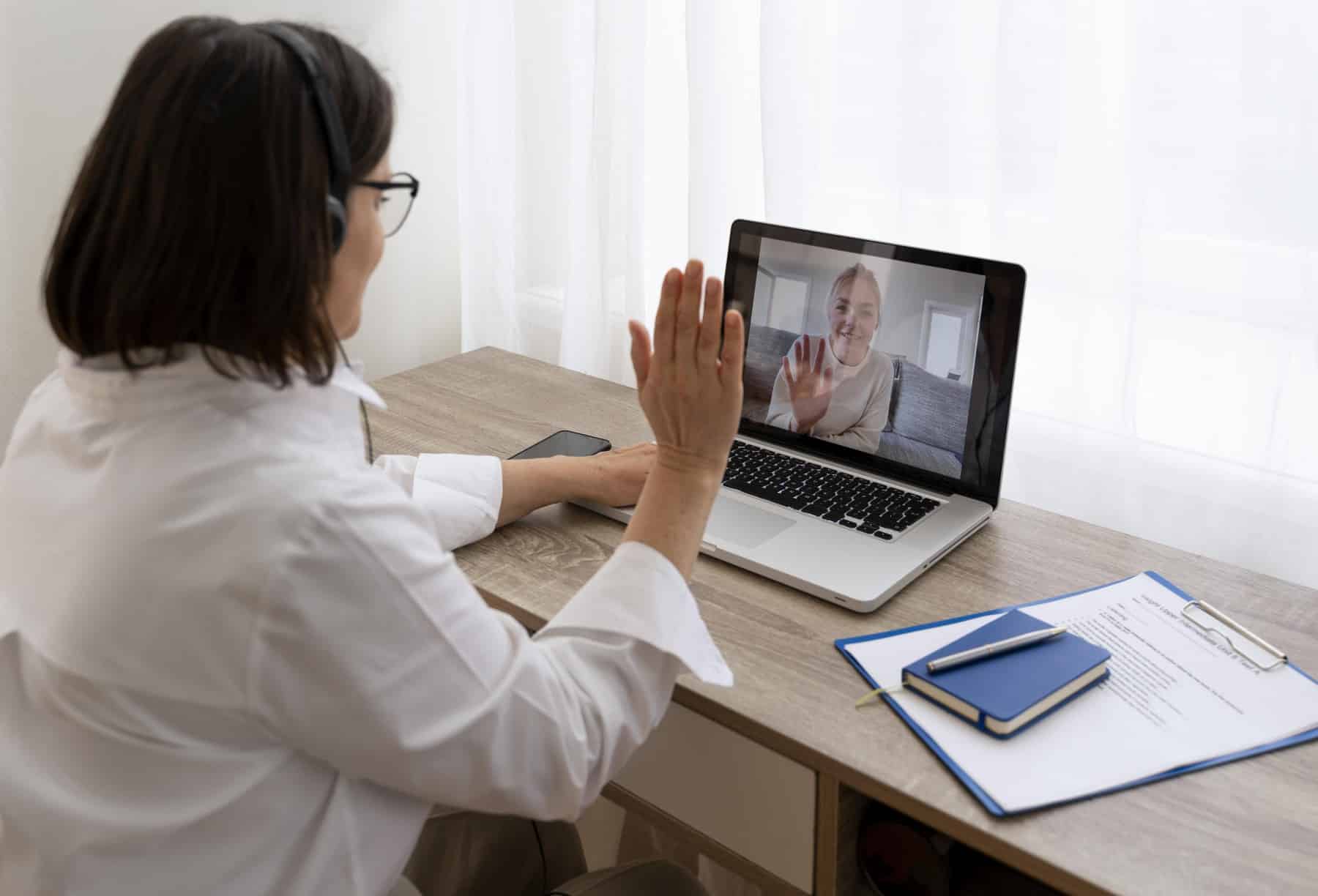 English speaking doctor in Cusco Peru – online medical consultation for tourists and trekkers