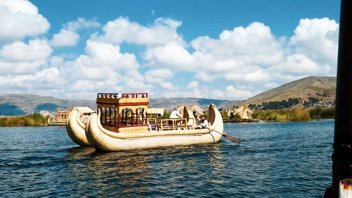 Puno Peru Lake Titicaca Uros floating islands