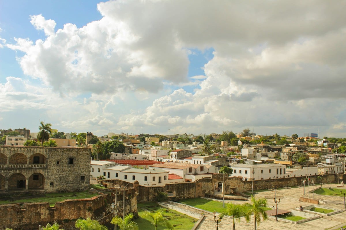 English speaking doctor Santo Domingo Dominican Republic