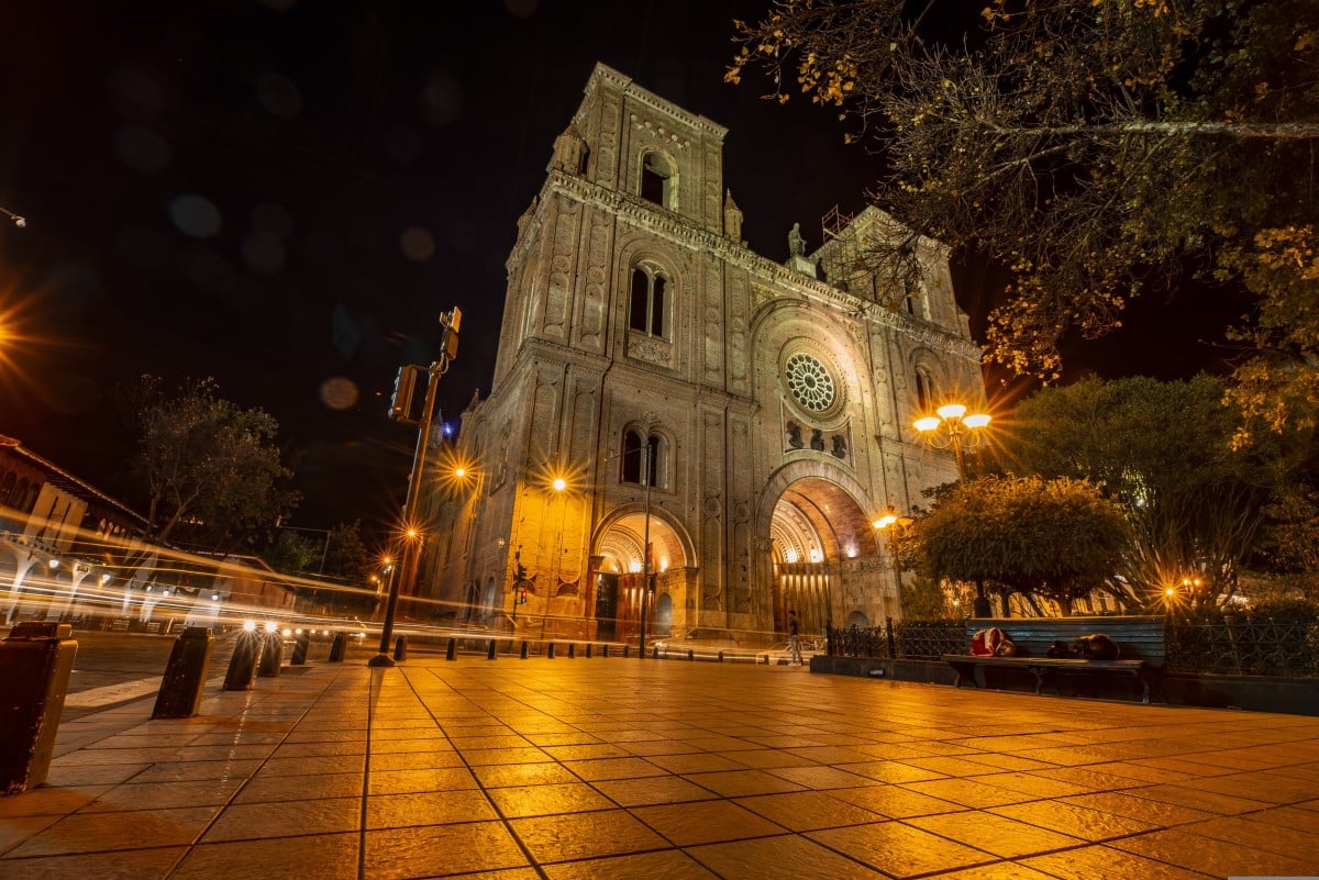 English speaking doctor Cuenca Ecuador