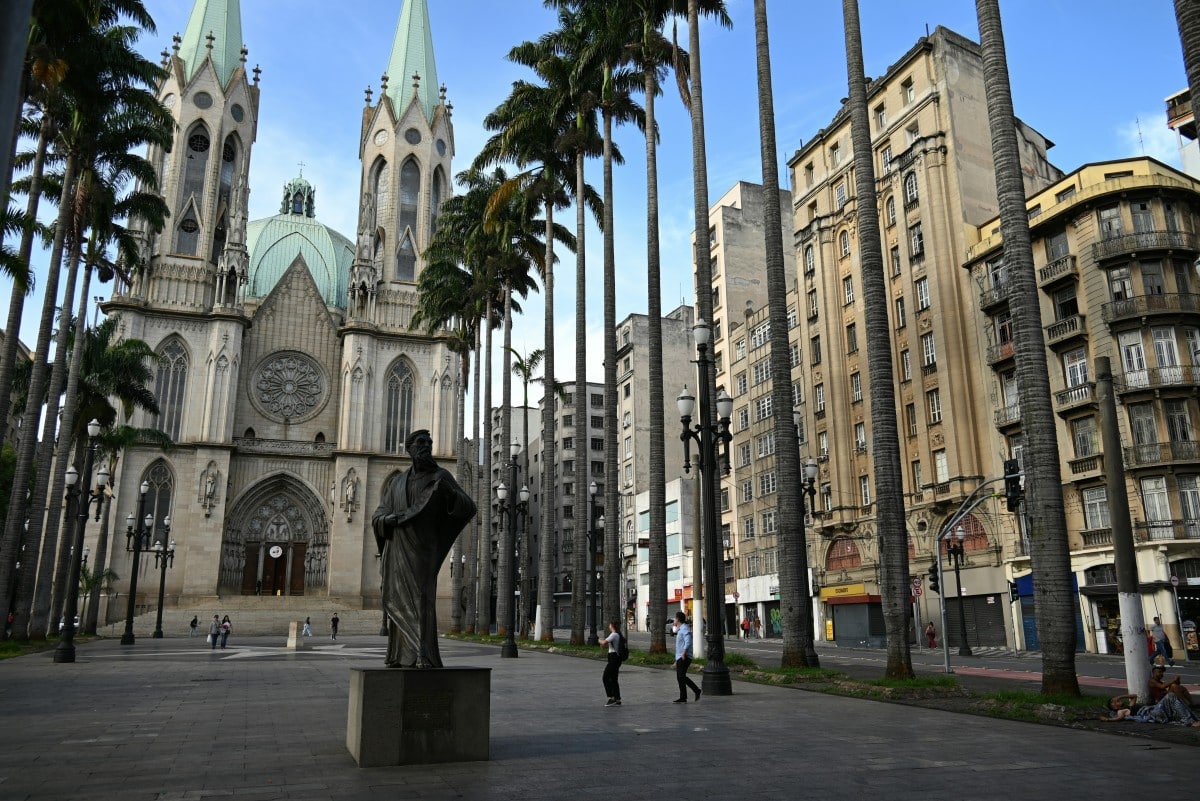 English speaking doctor São Paulo Brazil